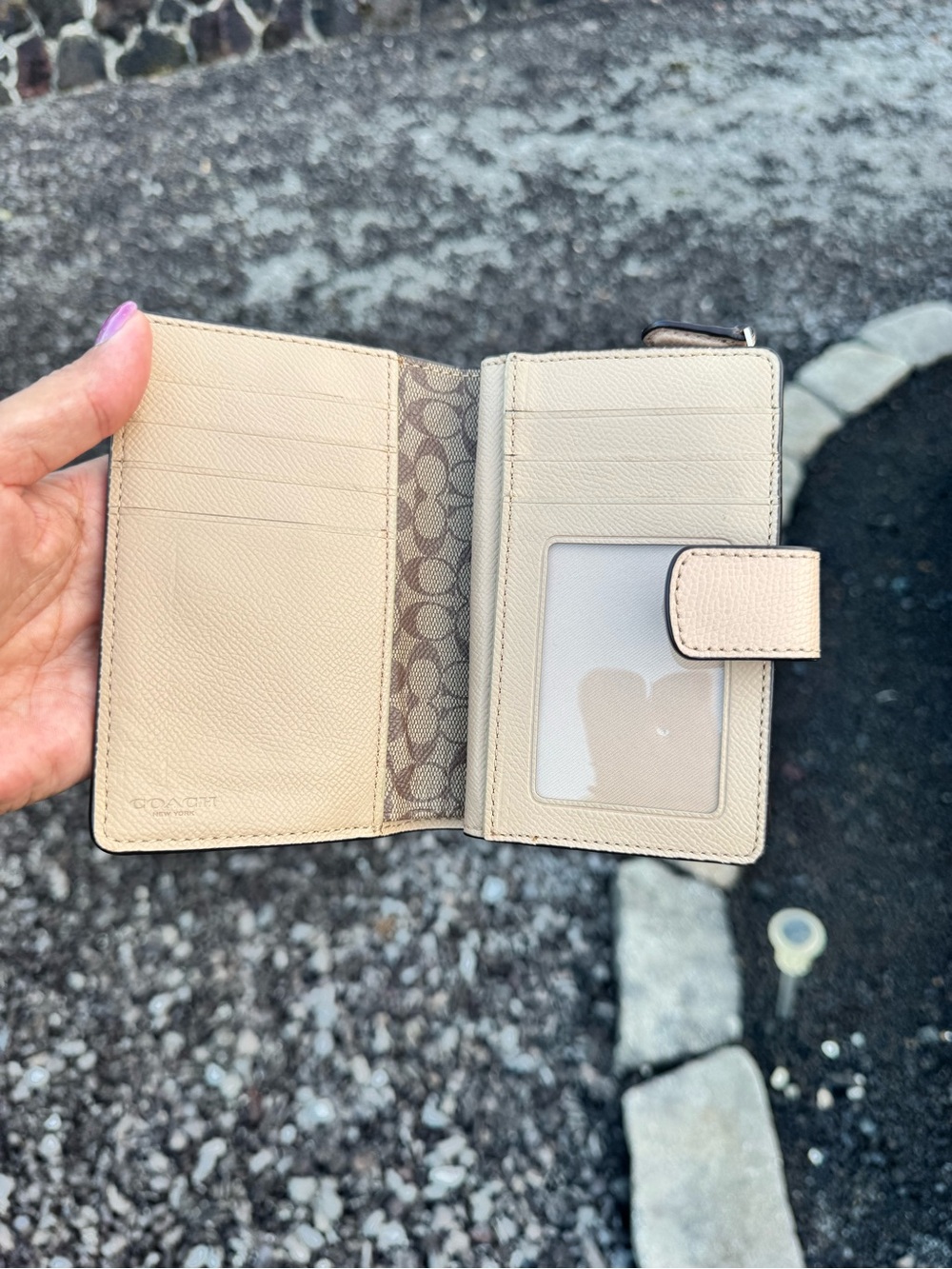 Coach New York Pebbled Leather Medium Snap Wallet Beige Nude Compact Wallet - Picture 7 of 11